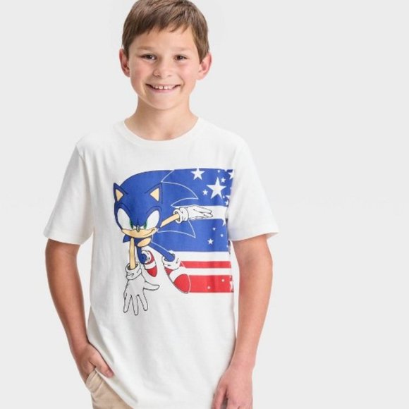 Sonic the Hedgehog, America NWT, boy's Large, 100% cotton short sleeved t-shirt. - Picture 2 of 7